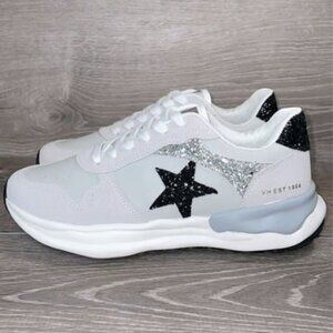 NWB Vintage Havana Run- White Grey Silver Women’s Sneakers, SZ 8.5